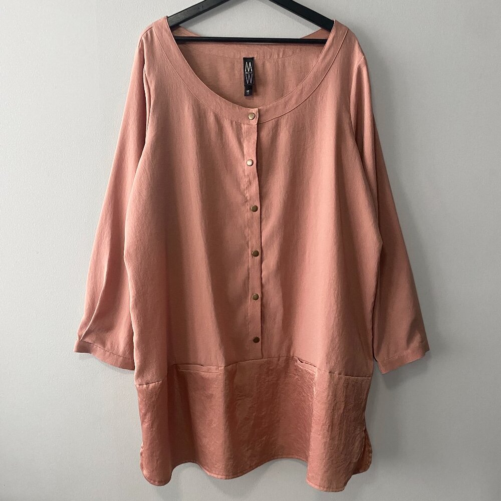 MarlaWynne Peach Bronze Toned Button Front Long Sleeve Tunic Shirt